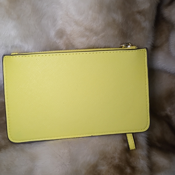 Kate Spade Spencer Lemon Yellow Wristlet Purse Bag - New Without Tags - Picture 4 of 11
